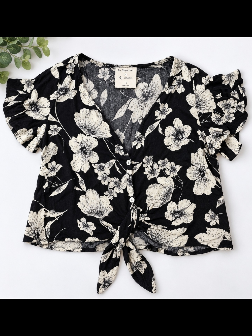 By Together Black Floral Tie-Front V-Neck Top